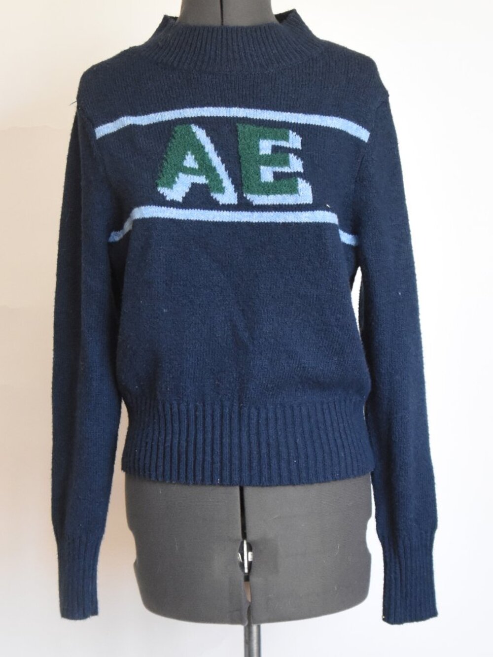 American Eagle Varsity Logo Mock Neck Sweater Womens Size M Navy Blue